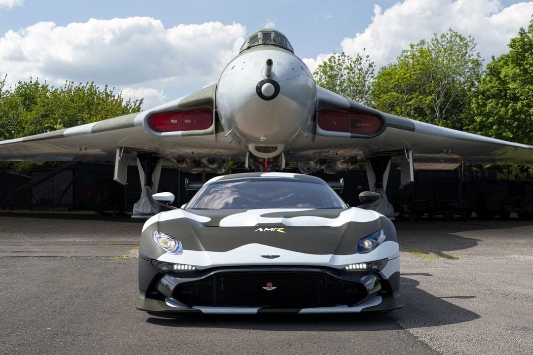 Aston Martin Vulcan drogowy